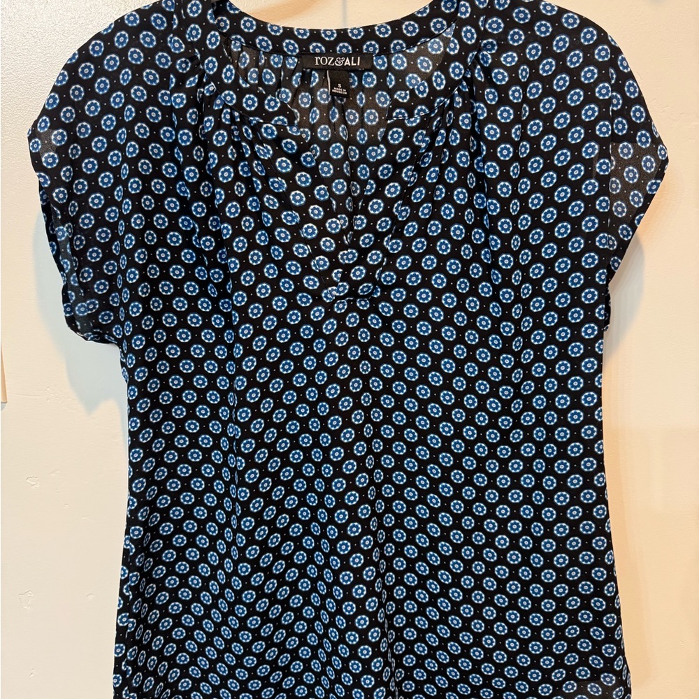 Roz & Ali Black and Blue Polka Dot Blouse